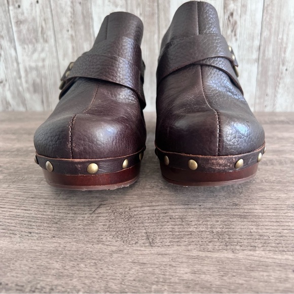 Kork-Ease Studded Leather Clogs Size 8 - Picture 3 of 7